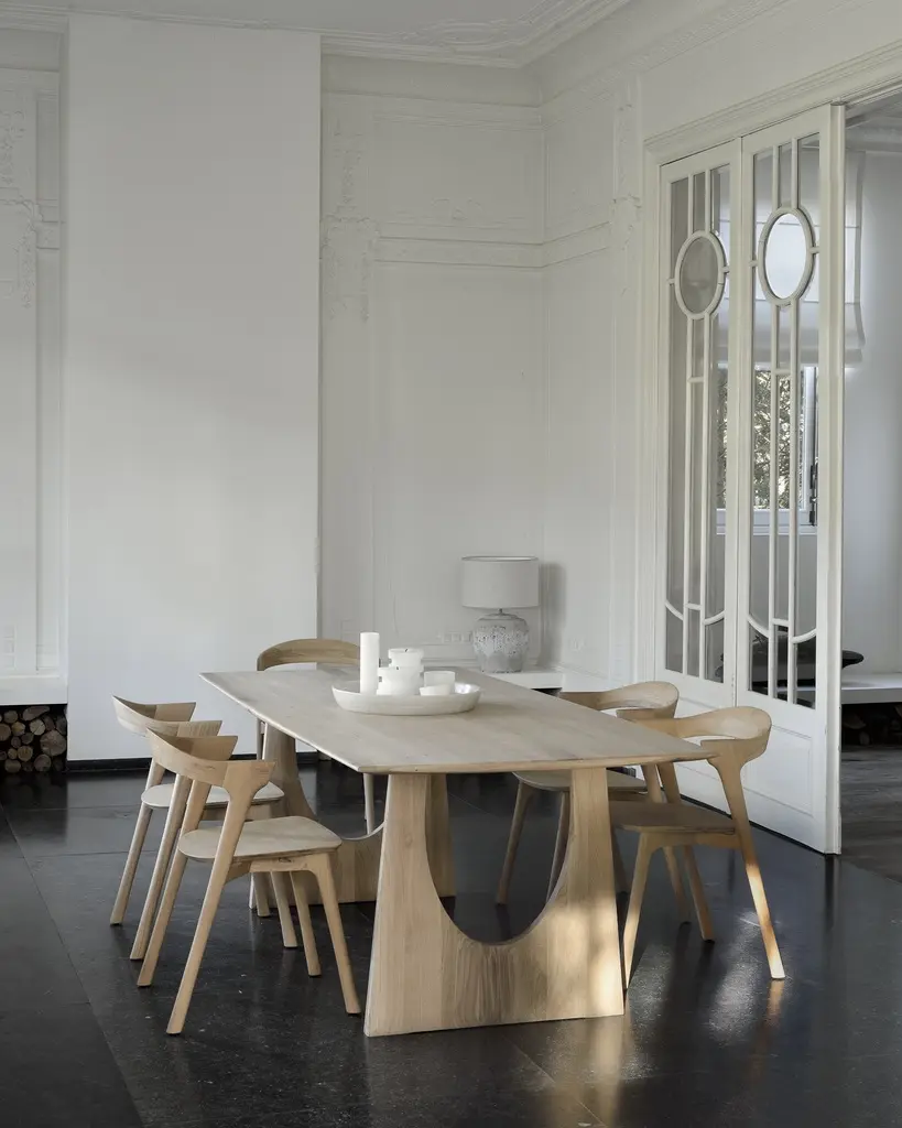 Oak Dining Table (140 cm)